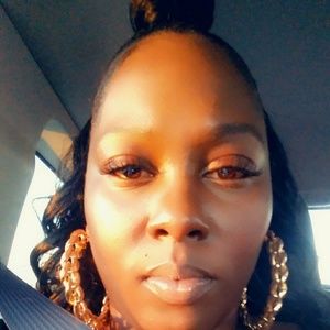 Meet your Posher, Cail